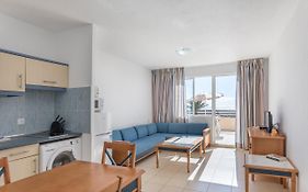 Ocean View, Beach At 250 M, 1 Bedroom, Wi-Fi, Swimming Pool On The Same Floor, 3Rd Floor